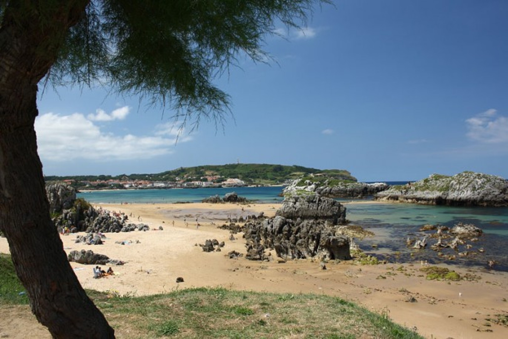 Merece la pena visitar Noja